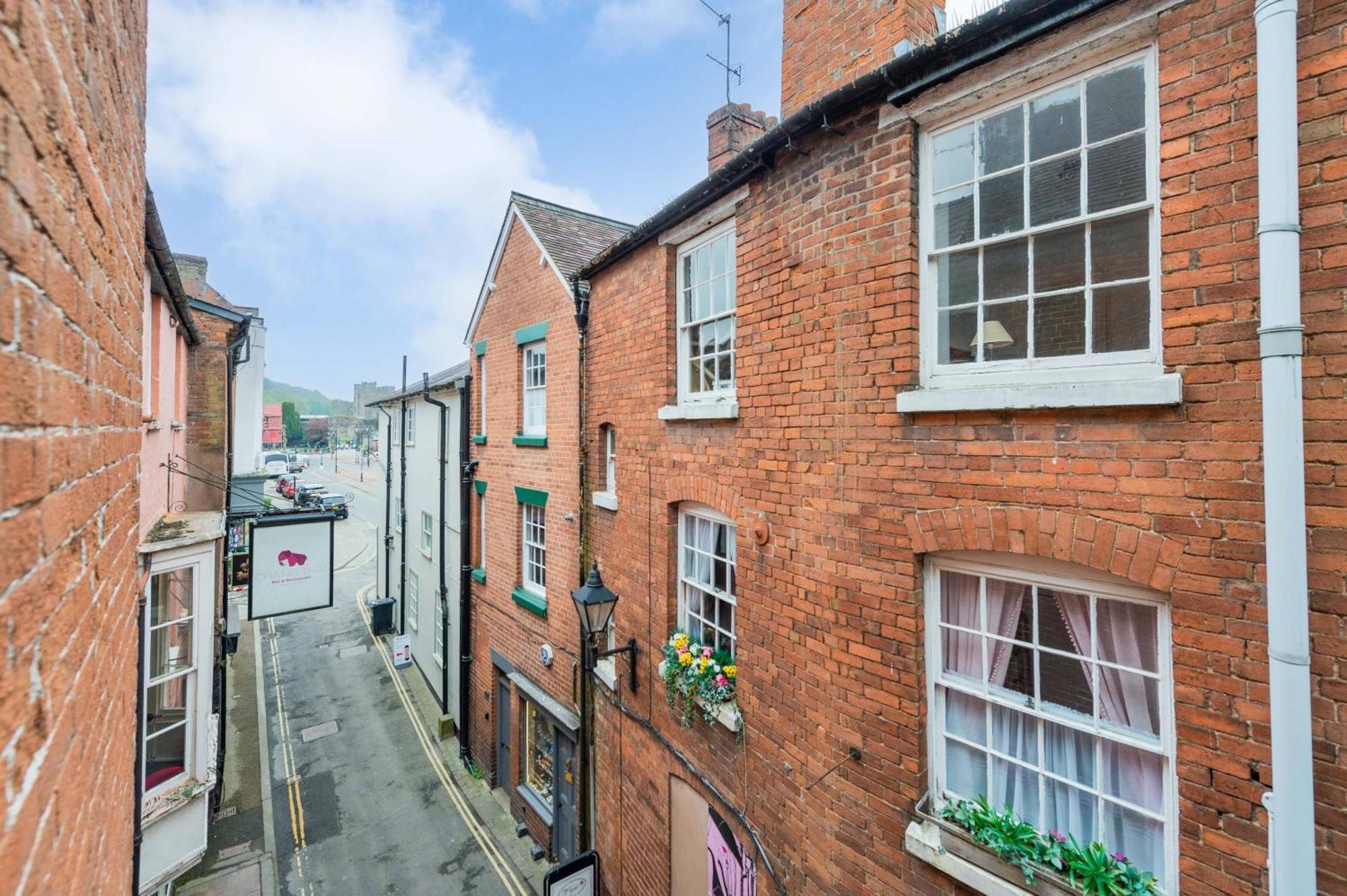 Ludlow Town Centre Apartments 외부 사진
